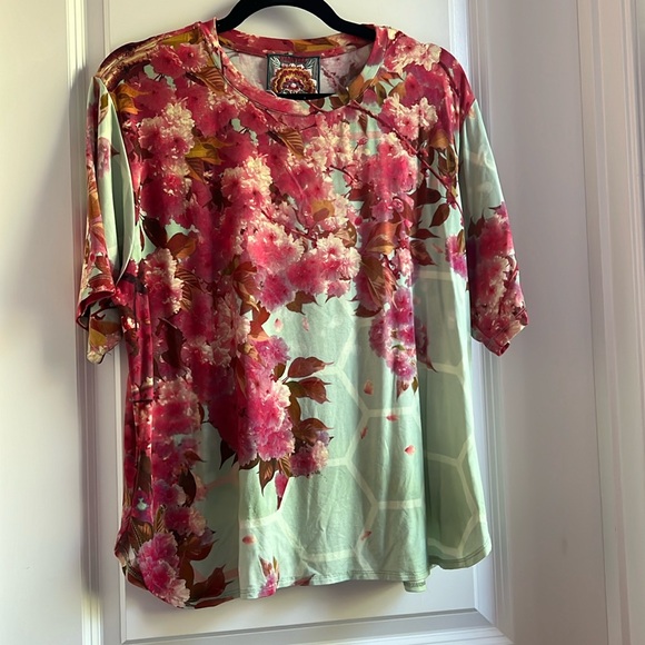 Johnny Was medium bamboo short sleeve tee - Picture 1 of 5